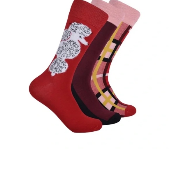 kate spade Accessories - NIP Kate Spade Red Crew Socks with White Accents
